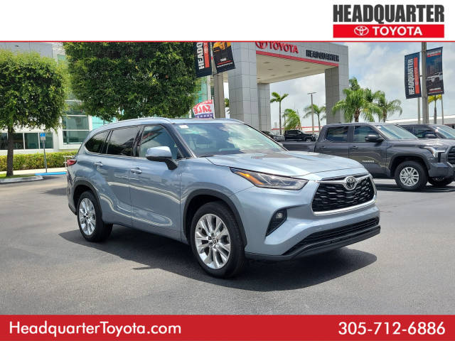 2022 Toyota Highlander Limited FWD photo