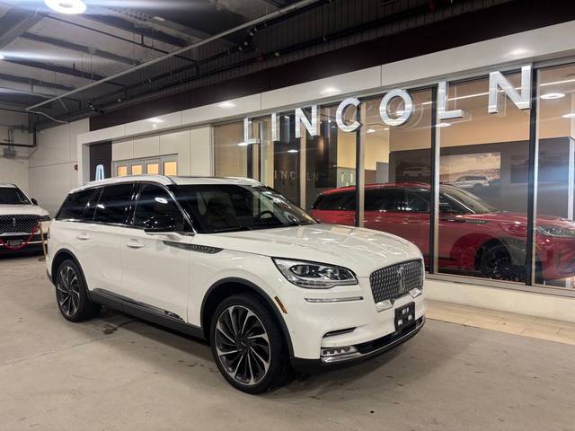 2022 Lincoln Aviator Reserve AWD photo