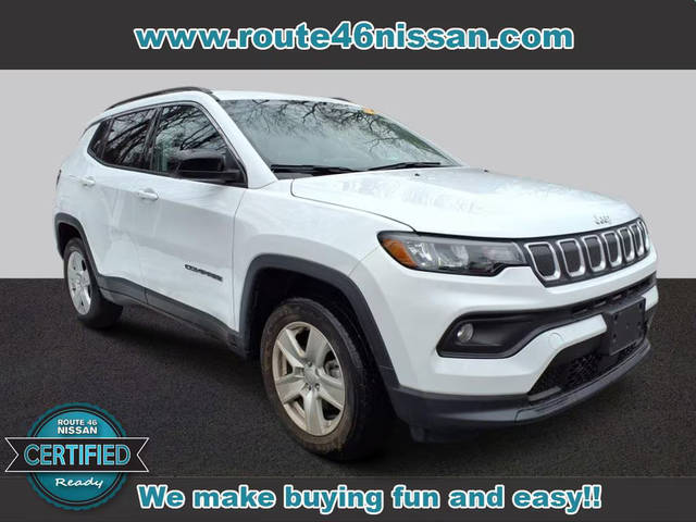 2022 Jeep Compass Latitude 4WD photo