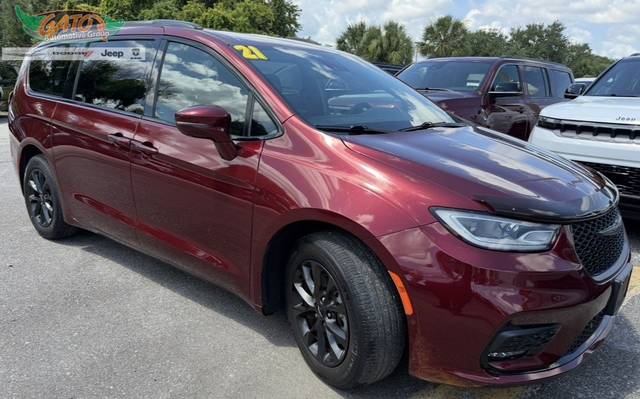 2021 Chrysler Pacifica Minivan Touring L FWD photo