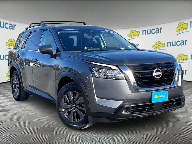 2022 Nissan Pathfinder SV 4WD photo