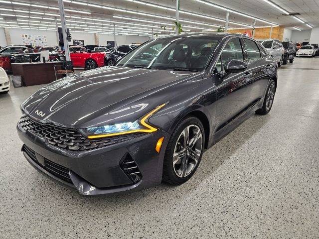 2022 Kia K5 EX FWD photo