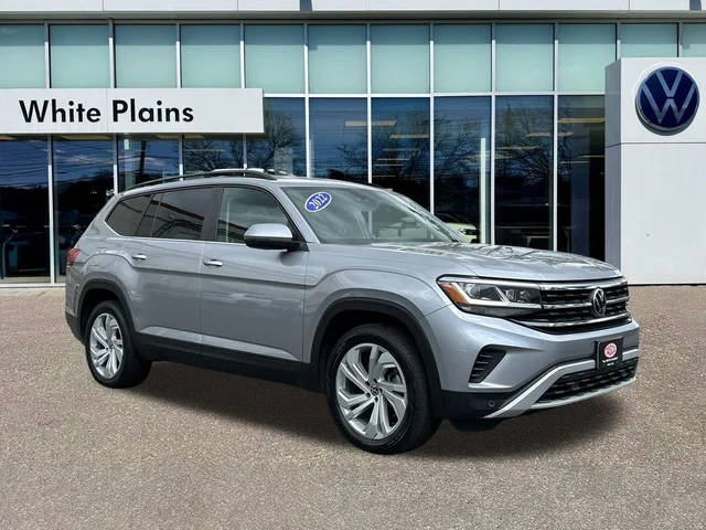 2022 Volkswagen Atlas 3.6L V6 SE w/Technology AWD photo