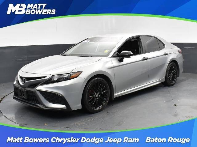 2022 Toyota Camry SE Nightshade FWD photo