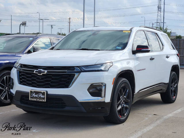 2022 Chevrolet Traverse Premier FWD photo