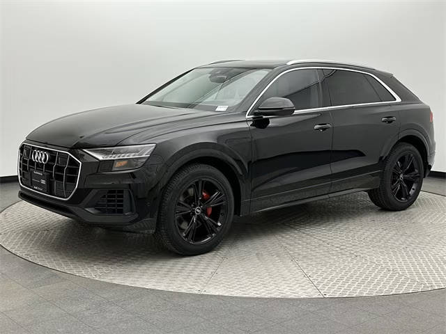 2022 Audi Q8 Prestige AWD photo