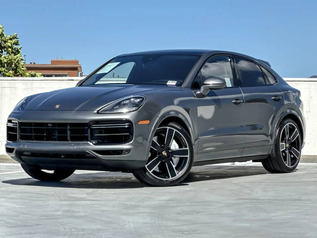 2022 Porsche Cayenne Coupe Turbo AWD photo