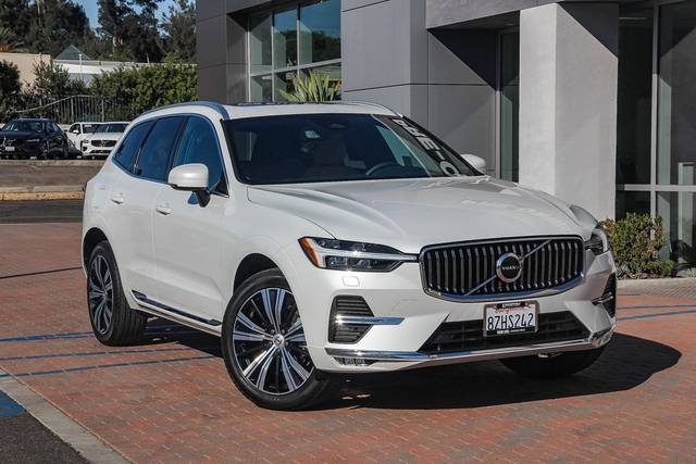 2022 Volvo XC60 Inscription FWD photo