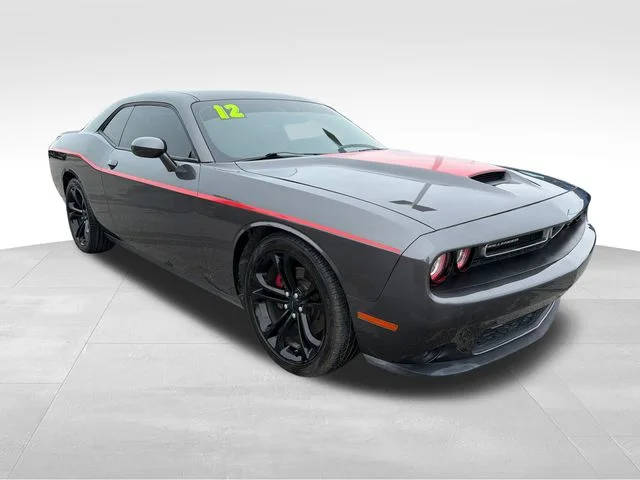 2021 Dodge Challenger GT RWD photo