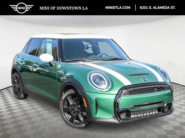 2022 MINI Hardtop 4 Door Cooper S FWD photo