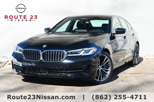 2022 BMW 5 Series 530i xDrive AWD photo