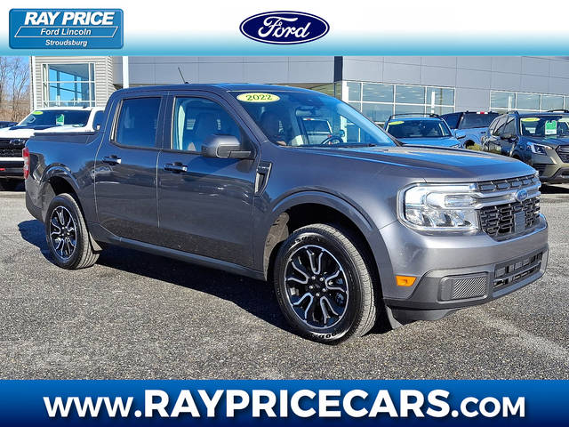 2022 Ford Maverick LARIAT FWD photo