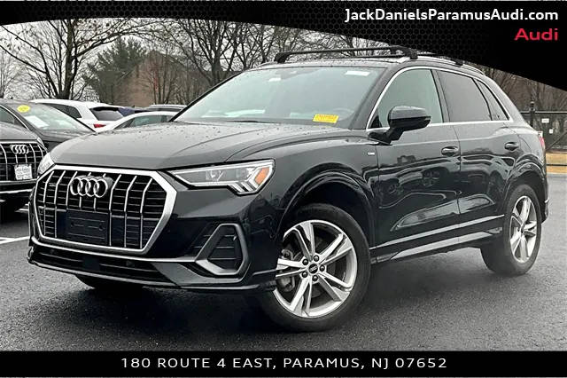 2022 Audi Q3 S line Premium Plus AWD photo