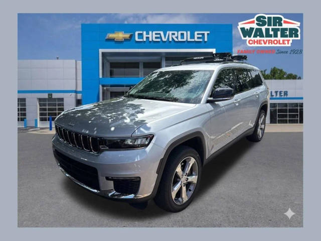 2021 Jeep Grand Cherokee L Limited RWD photo