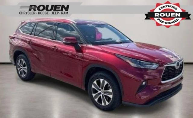 2022 Toyota Highlander XLE FWD photo