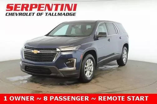 2022 Chevrolet Traverse LS FWD photo