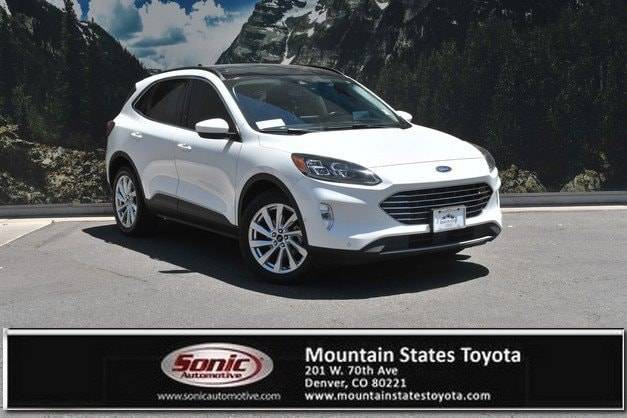2021 Ford Escape Titanium Hybrid AWD photo