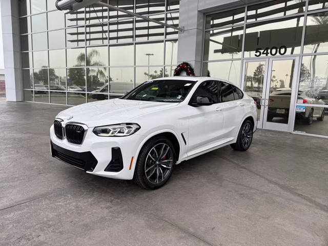 2022 BMW X4 M40i AWD photo