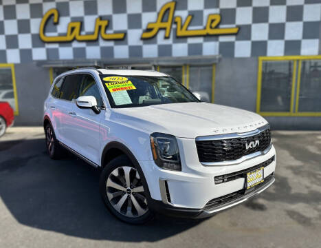 2022 Kia Telluride S FWD photo