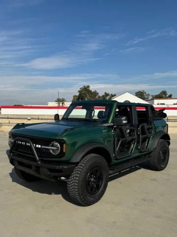 2022 Ford Bronco 4 Door Wildtrak 4WD photo