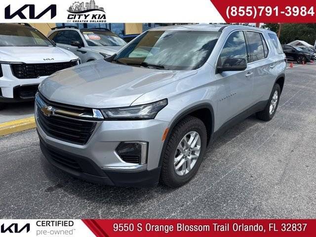 2022 Chevrolet Traverse LS FWD photo