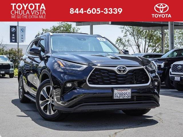 2022 Toyota Highlander XLE FWD photo