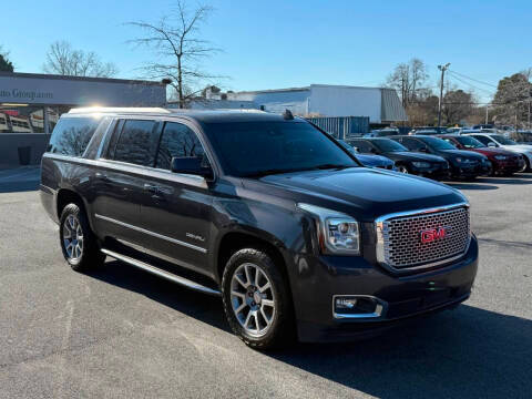 2015 GMC Yukon XL Denali RWD photo