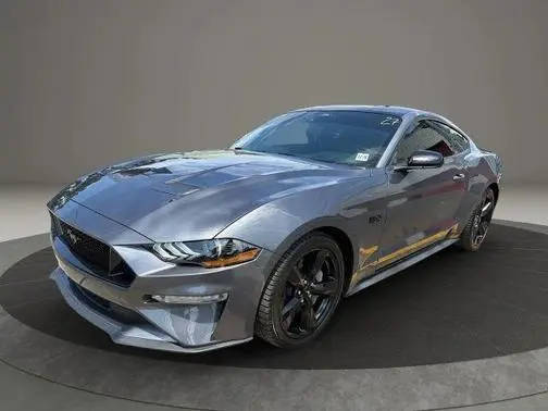 2021 Ford Mustang GT RWD photo