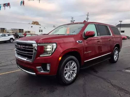 2022 GMC Yukon XL SLT 4WD photo