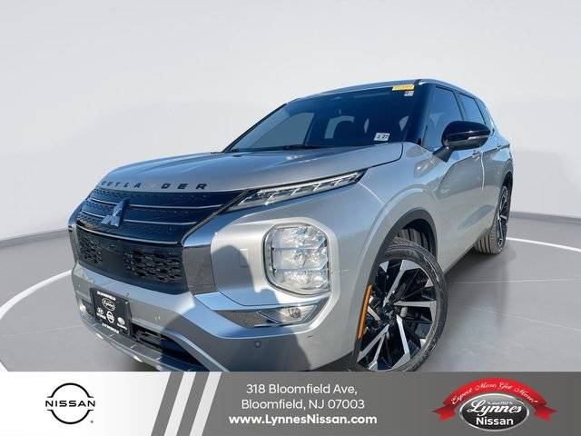 2022 Mitsubishi Outlander SE 4WD photo