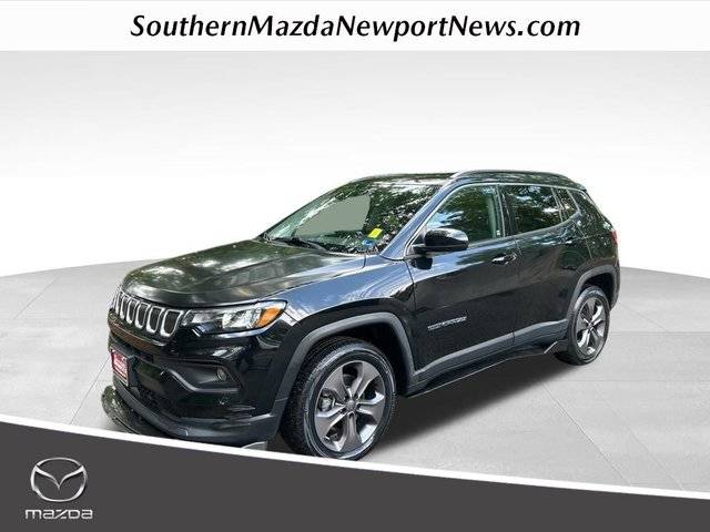 2022 Jeep Compass Latitude Lux 4WD photo