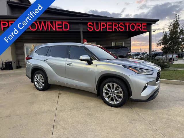 2022 Toyota Highlander Hybrid Limited FWD photo