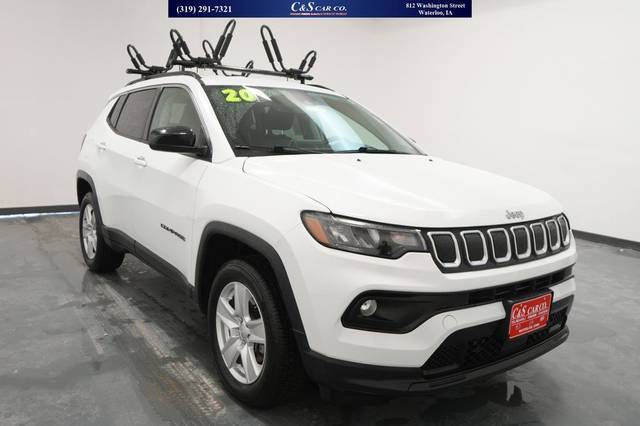 2022 Jeep Compass Latitude 4WD photo