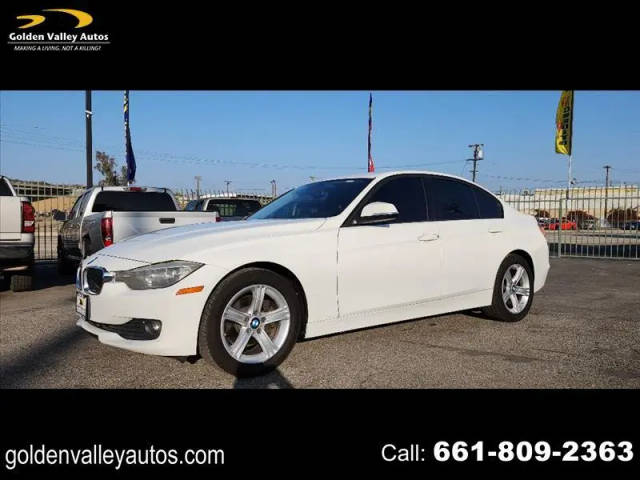 2015 BMW 3 Series 320i RWD photo
