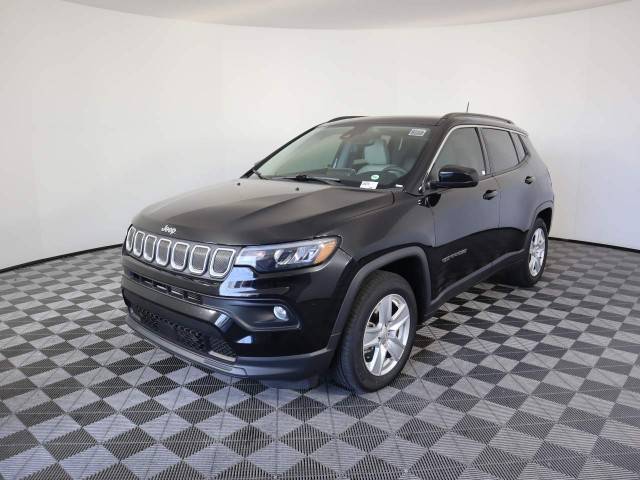 2022 Jeep Compass Latitude FWD photo