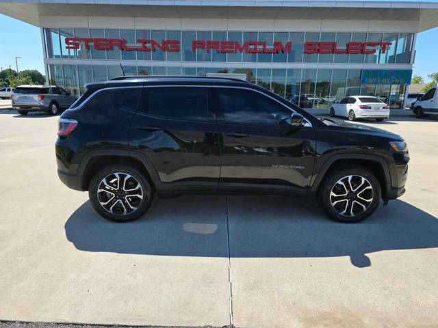 2022 Jeep Compass Limited 4WD photo