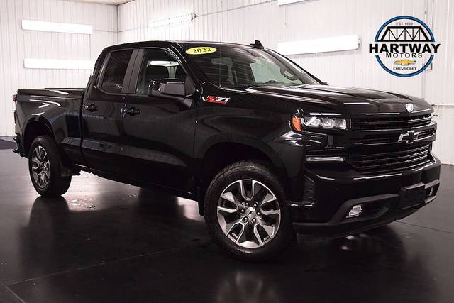 2022 Chevrolet Silverado 1500 RST 4WD photo