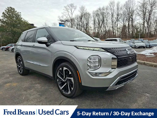 2022 Mitsubishi Outlander SE 4WD photo