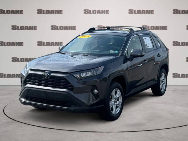 2021 Toyota RAV4 XLE AWD photo
