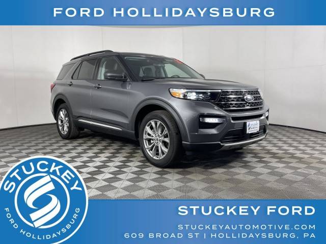 2021 Ford Explorer XLT 4WD photo