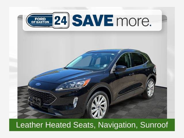 2022 Ford Escape Titanium AWD photo