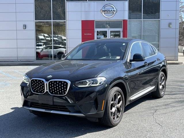 2022 BMW X4 xDrive30i AWD photo