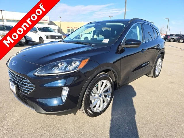 2021 Ford Escape Titanium Hybrid AWD photo