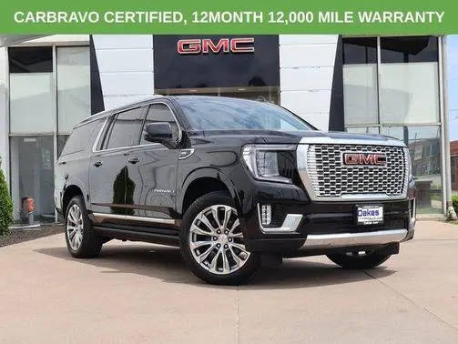 2022 GMC Yukon XL Denali 4WD photo