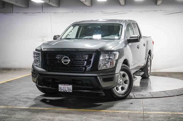 2021 Nissan Titan S RWD photo