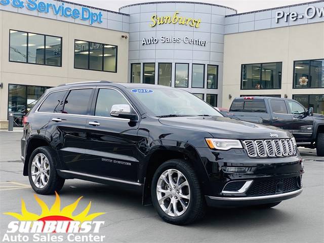 2019 Jeep Grand Cherokee Summit 4WD photo