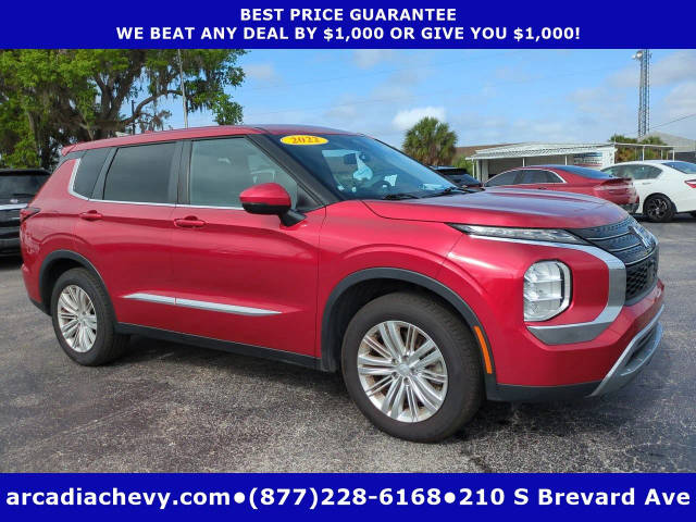 2022 Mitsubishi Outlander ES FWD photo