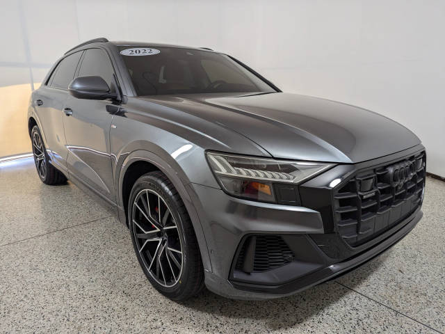 2022 Audi Q8 Prestige AWD photo