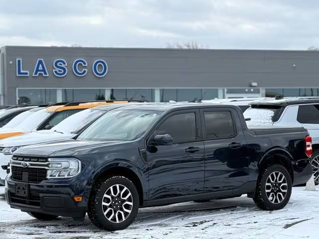 2022 Ford Maverick LARIAT AWD photo