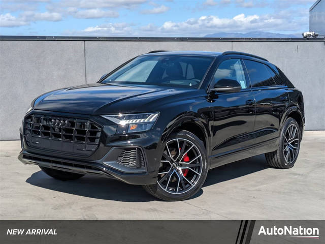 2022 Audi Q8 Prestige AWD photo